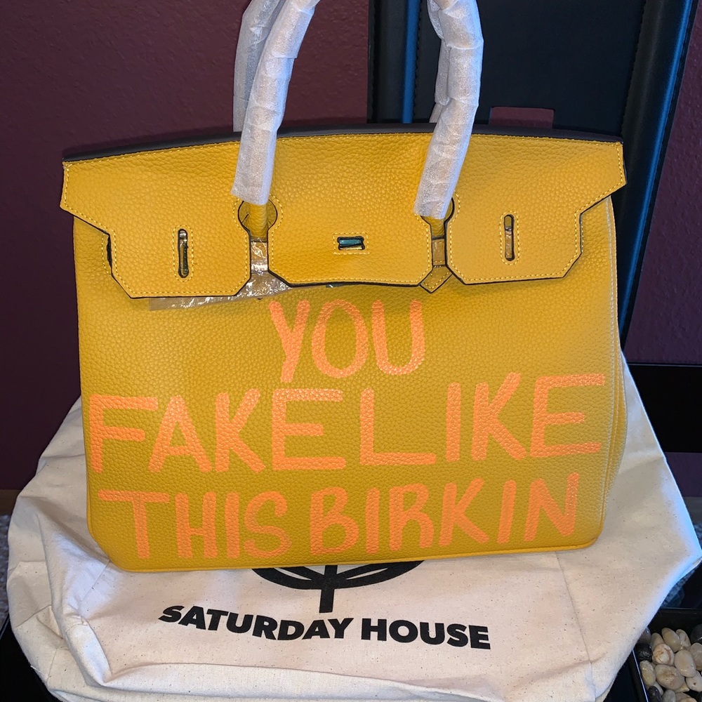 Saturday House by Sonique Saturday